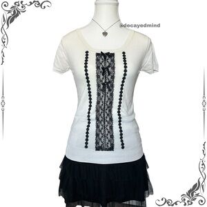 Coquette “Vino Rouge” White and Black Short Sleeve Knit Top with Lace Detailing